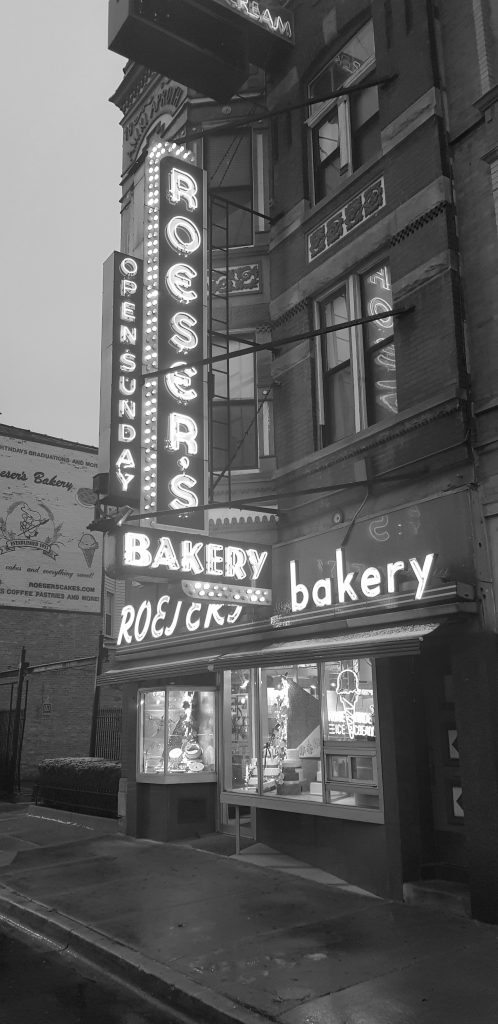 Roeser's Bakery neon sign